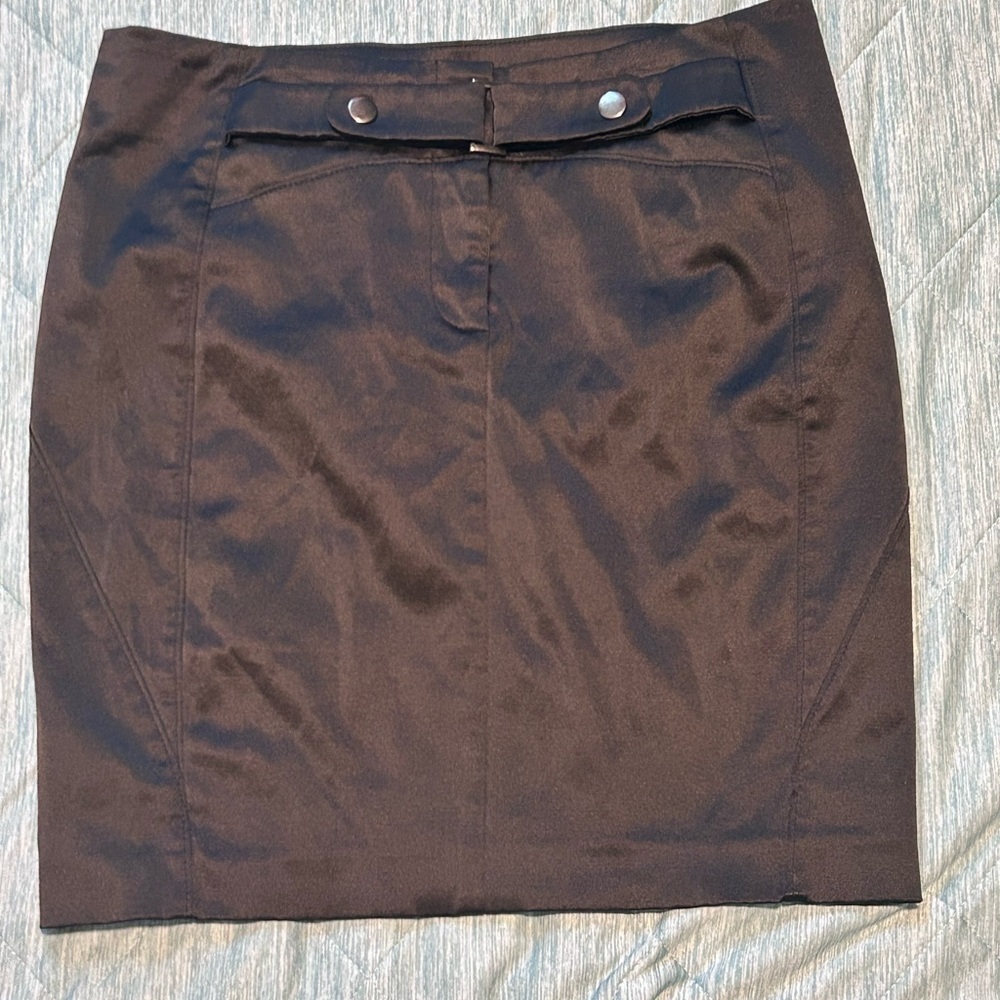 Vintage BEBE skirt. Size 6. Black mini skirt